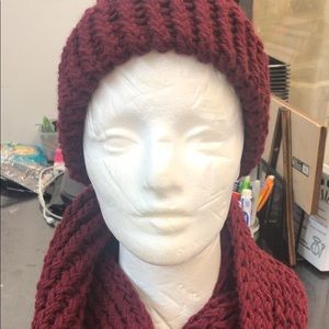 Beautiful handmade beanie hat and scarf